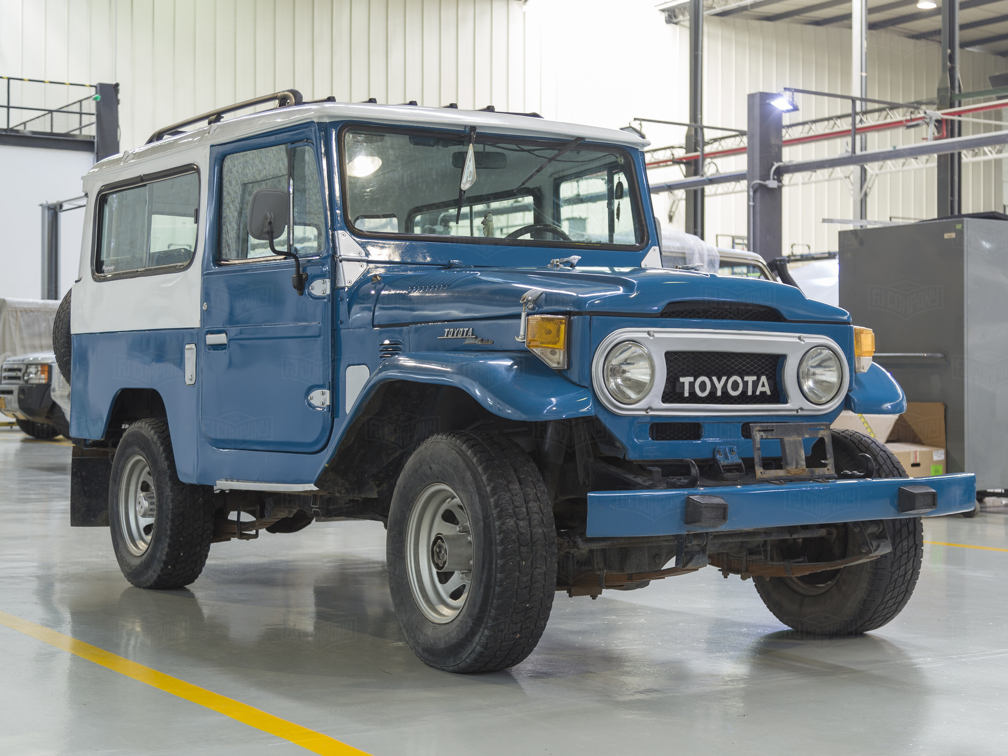 1973 ​FJ43 - ​Medium Blue​ - ​FJ43-27466